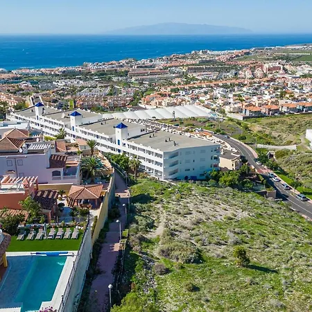 Villa With Private Pool And Magnificent Views