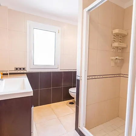 With Private Pool And Magnificent Views Вилла